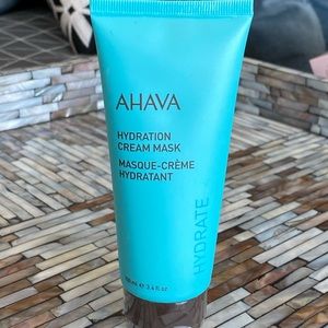 Ahava hydrating mask